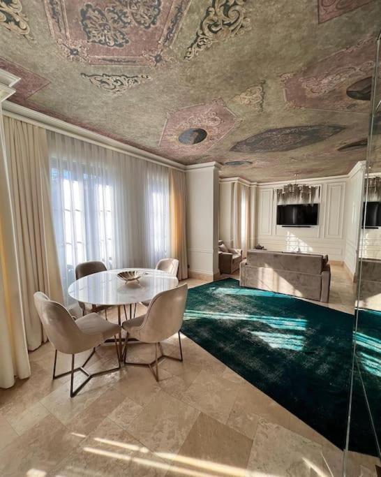 Ab Residences -cihangir Luxury Antique Daire