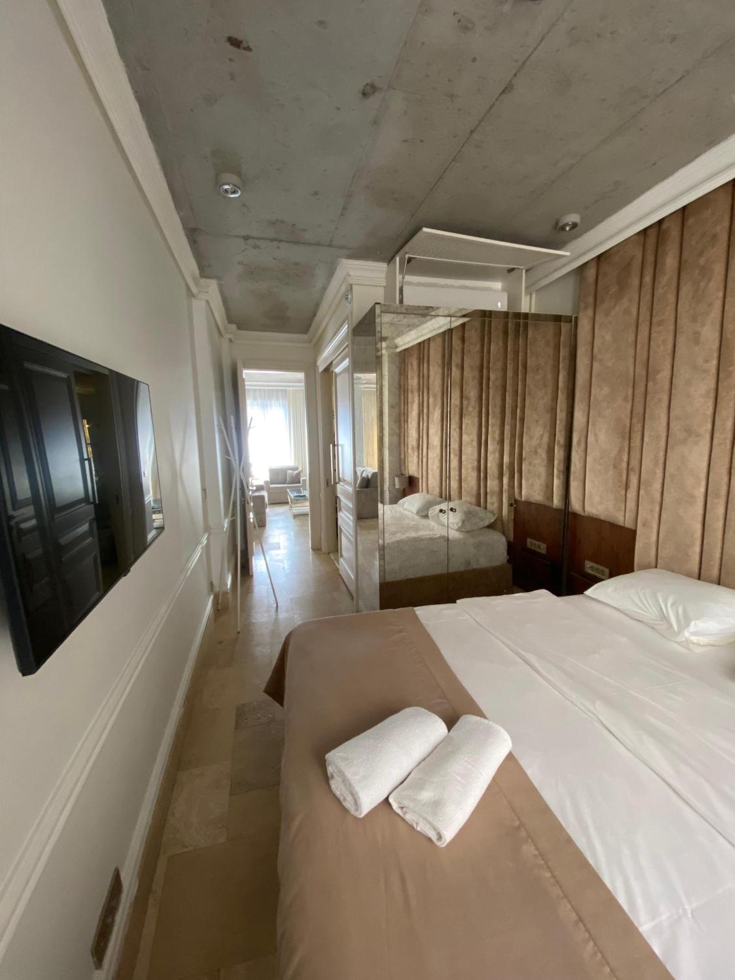 Ab Residences -cihangir Luxury Antique Daire *